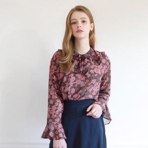 Ribbon Tie Floral Blouse
